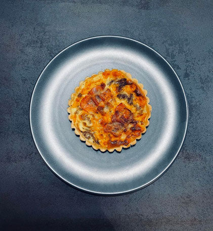 Tarte salée Burger 28cm "chez viva" (viande hâchée, oignons, fromage)