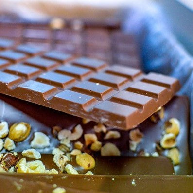 Tablette chocolat lait 35% noisettes NAO