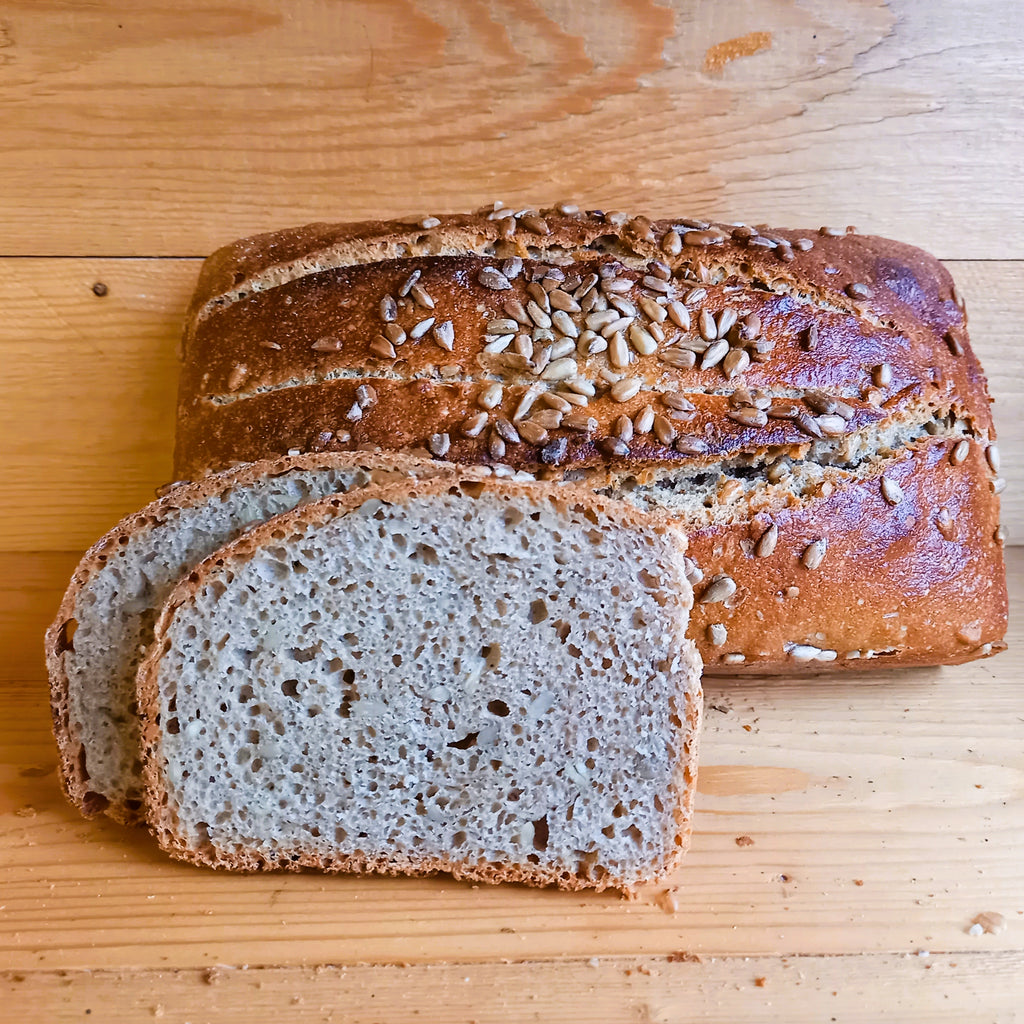 Pain Froment graines de tournesol 750g (mi-gris)